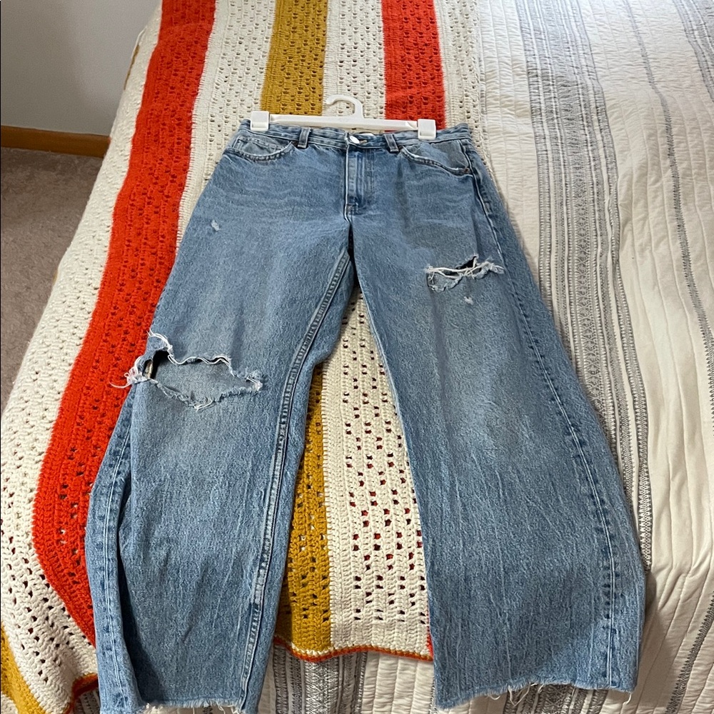 Zara Blue Boyfriend Jeans with Distressed Details